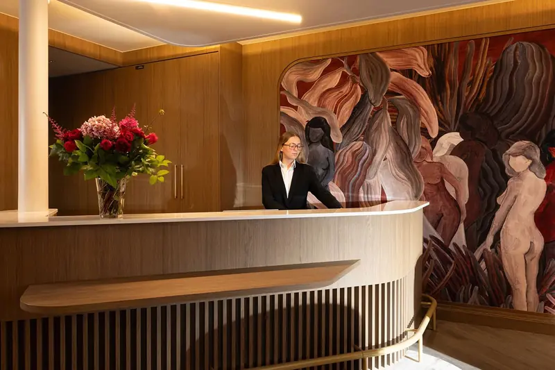 Grand Hôtel de Turin – Comptoir de réception