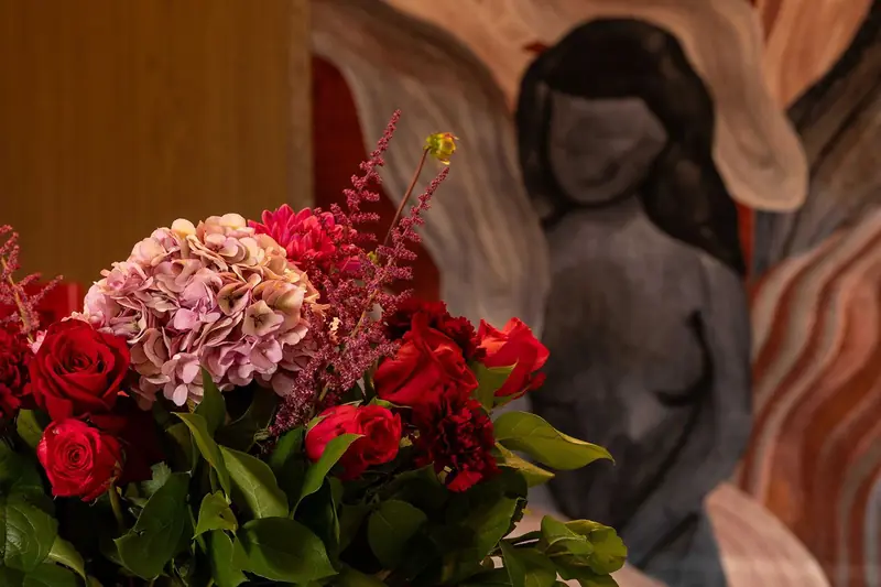 Grand Hôtel de Turin – Bouquet de fleurs devant la fresque
